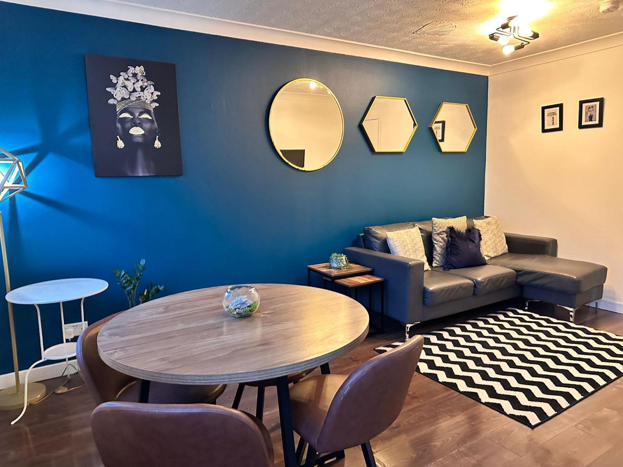 Brightcentral Apartment With Parking غلاسغو المظهر الخارجي الصورة